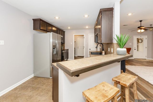 14148 Martinique Dr, Gonzales, LA 70737