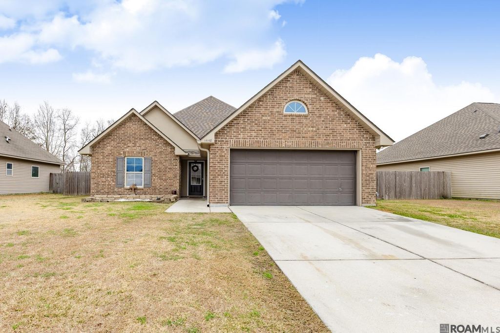 14148 Martinique Dr, Gonzales, LA 70737