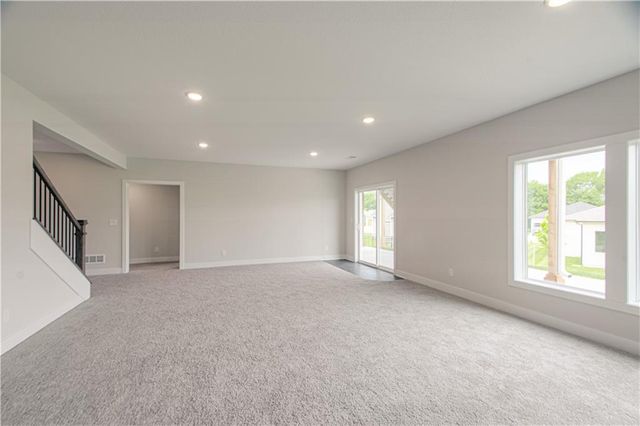 1705 SW Arbormill Terrace, Lee's Summit, MO 64082