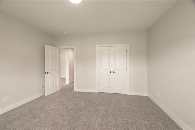 1705 SW Arbormill Terrace, Lee's Summit, MO 64082