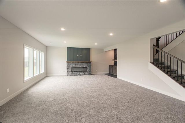 1705 SW Arbormill Terrace, Lee's Summit, MO 64082