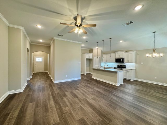 703 Moseley Lane, Greenville, TX 75402