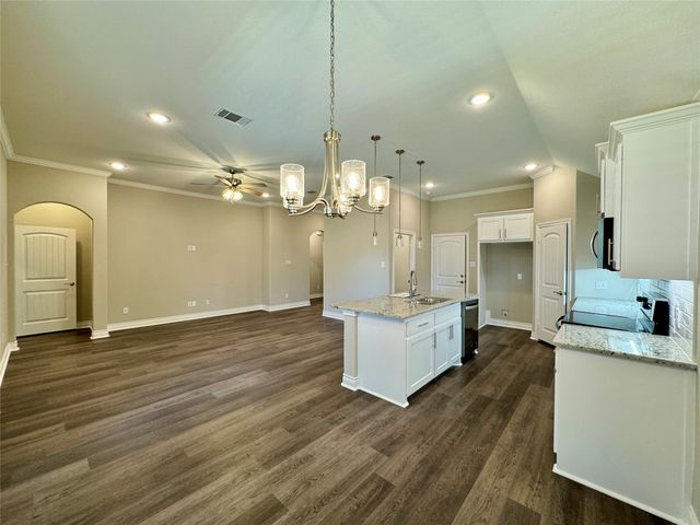 703 Moseley Lane, Greenville, TX 75402