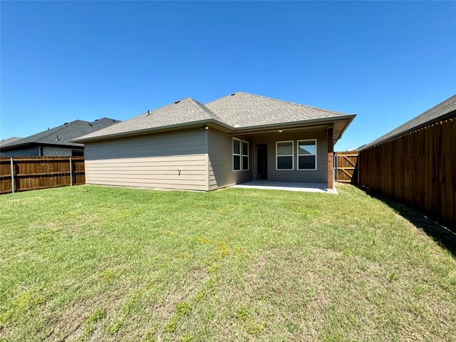 703 Moseley Lane, Greenville, TX 75402