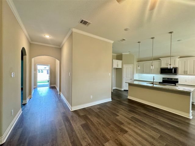 703 Moseley Lane, Greenville, TX 75402