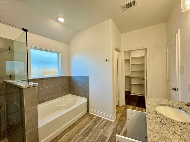 703 Moseley Lane, Greenville, TX 75402