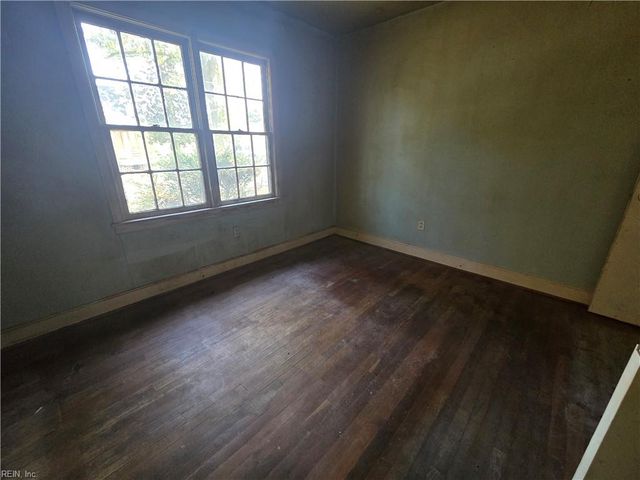209 Malita ST, Franklin, VA 23851