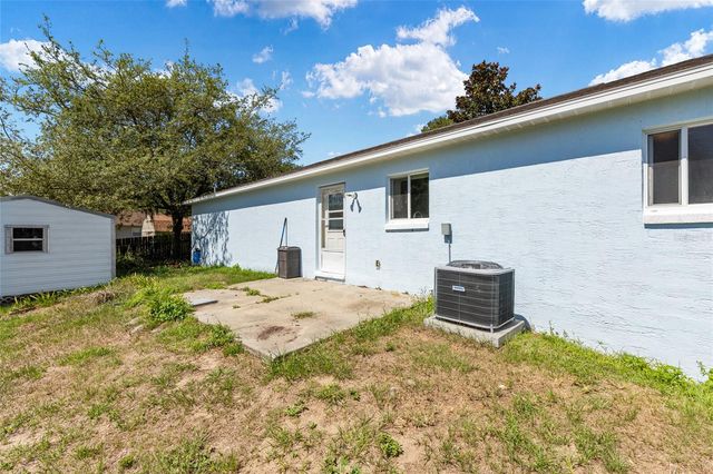 10 PECAN RADIAL TRACE, Ocala, FL 34472