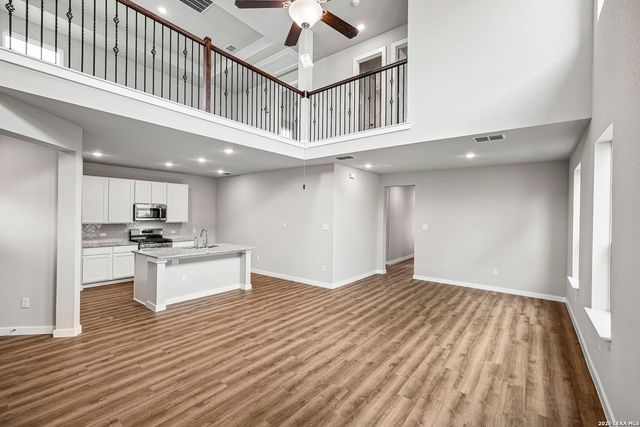 5934 Willow Point, San Antonio, TX 78219