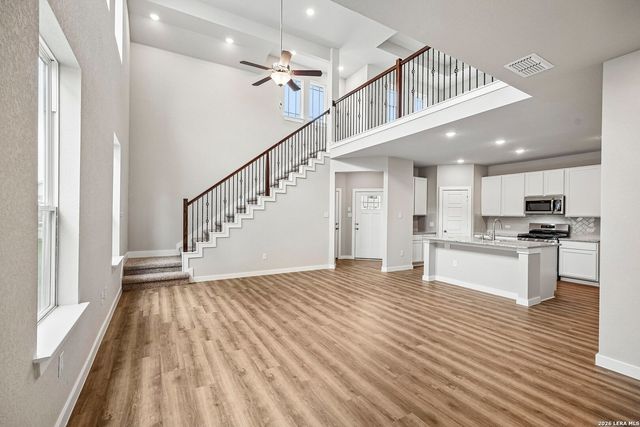 5934 Willow Point, San Antonio, TX 78219