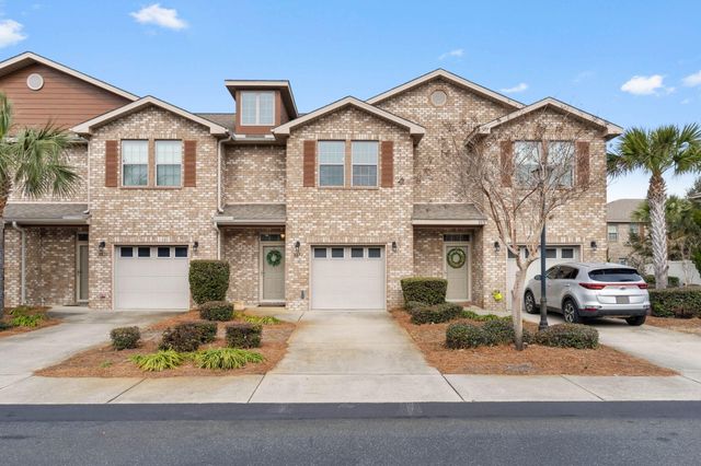 8872 White Ibis Way, Navarre, FL 32566