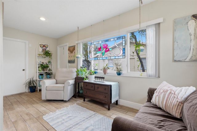 216 GLOUCESTER BOULEVARD 216, Sun City Center, FL 33573