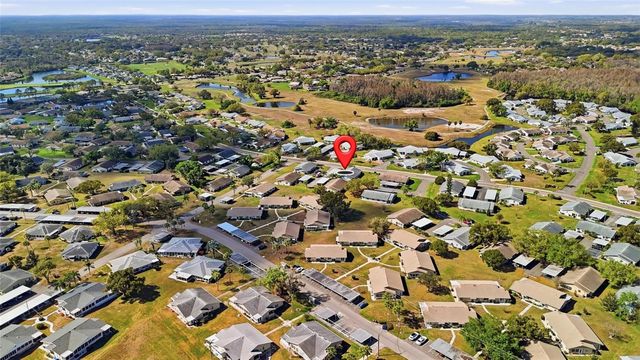 216 GLOUCESTER BOULEVARD 216, Sun City Center, FL 33573