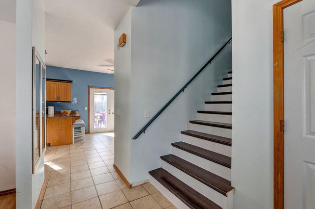 207 N Meadow Street, Nixa, MO 65714