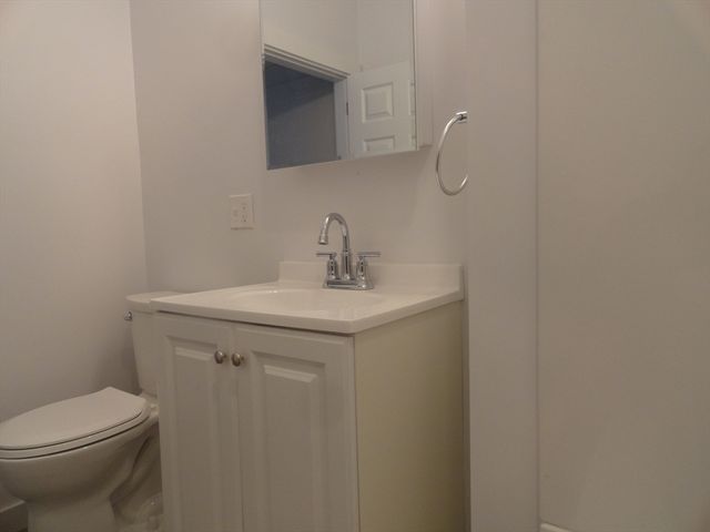 49 Franklin St 1, Stoneham, MA 02180