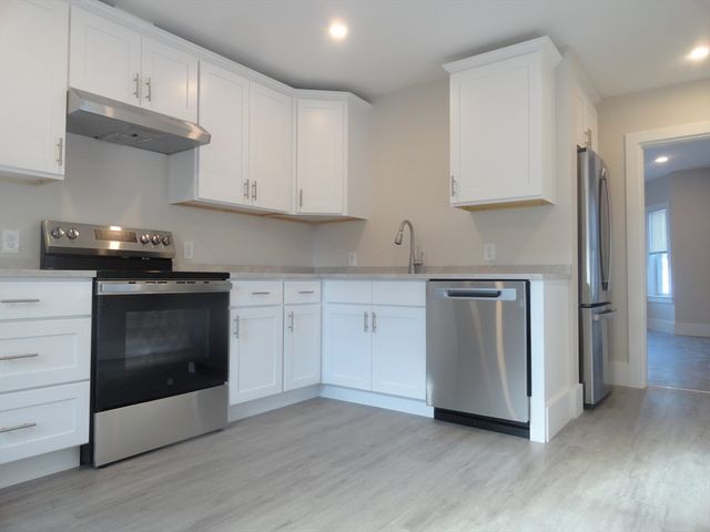 49 Franklin St 1, Stoneham, MA 02180