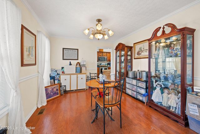 48 Hunters Trace, Taylorsville, KY 40071