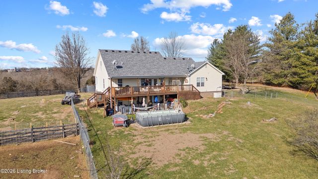 48 Hunters Trace, Taylorsville, KY 40071