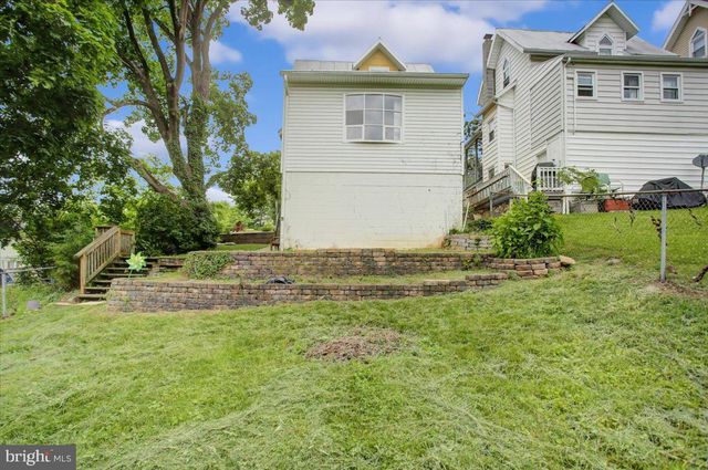 125 COTTAGE STREET, Waynesboro, PA 17268
