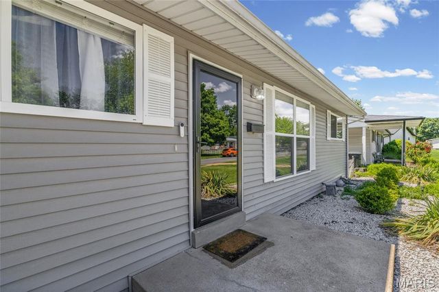 1170 Verlene Drive, Florissant, MO 63031