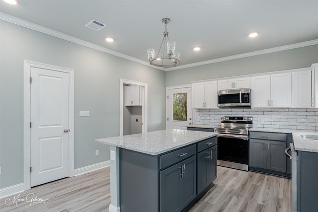 5909 Glen Eagle Drive, Shreveport, LA 71129