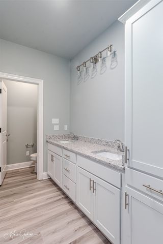 5909 Glen Eagle Drive, Shreveport, LA 71129