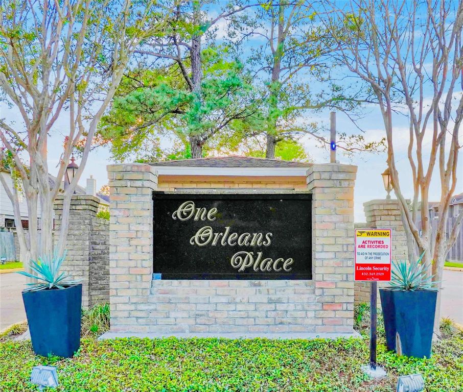 2800 Jeanetta Street 910, Houston, TX 77063