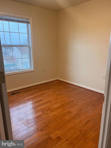 121 N MARSHALL ST, Ranson, WV 25438