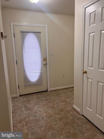 121 N MARSHALL ST, Ranson, WV 25438