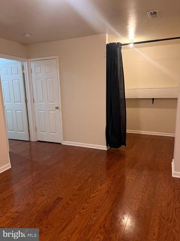 121 N MARSHALL ST, Ranson, WV 25438