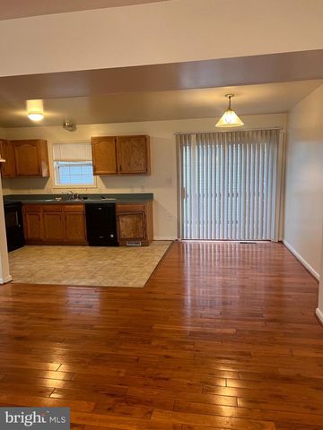 121 N MARSHALL ST, Ranson, WV 25438