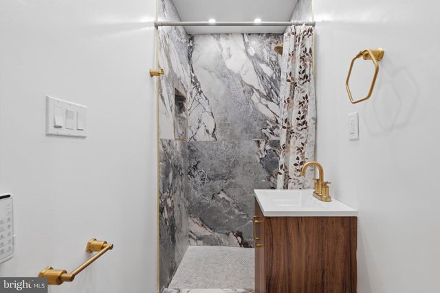 27 BIRCKHEAD ST, Baltimore, MD 21230