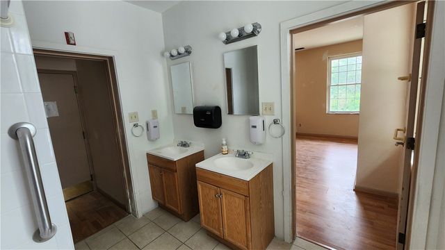 5347 Brightwood Rd, Bethel Park, PA 15102