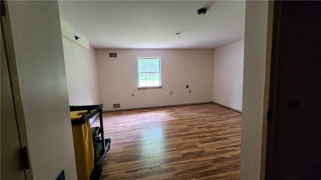 5347 Brightwood Rd, Bethel Park, PA 15102