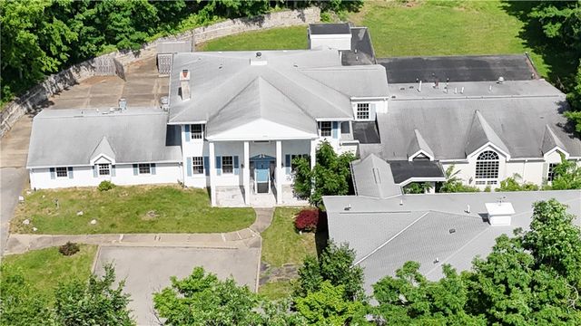 5347 Brightwood Rd, Bethel Park, PA 15102