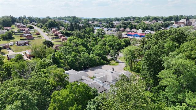 5347 Brightwood Rd, Bethel Park, PA 15102