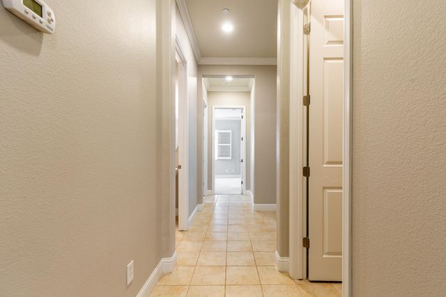 2141 Knollwood Ct, Manteca, CA 95336