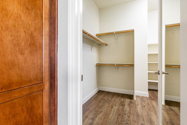 2141 Knollwood Ct, Manteca, CA 95336