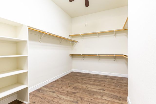 2141 Knollwood Ct, Manteca, CA 95336