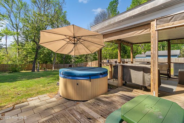 3103 Old Gate Road, Morehead City, NC 28557