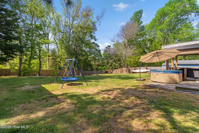 3103 Old Gate Road, Morehead City, NC 28557