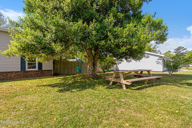 3103 Old Gate Road, Morehead City, NC 28557