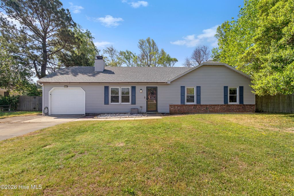 3103 Old Gate Road, Morehead City, NC 28557