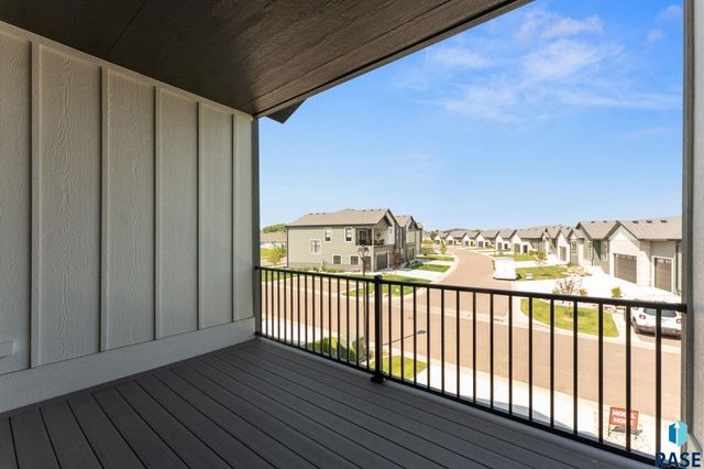 106 N Bryggen Pl Place, Sioux Falls, SD 57107