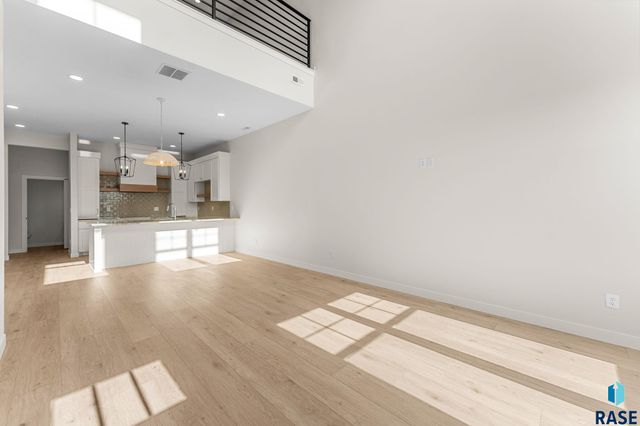 106 N Bryggen Pl Place, Sioux Falls, SD 57107