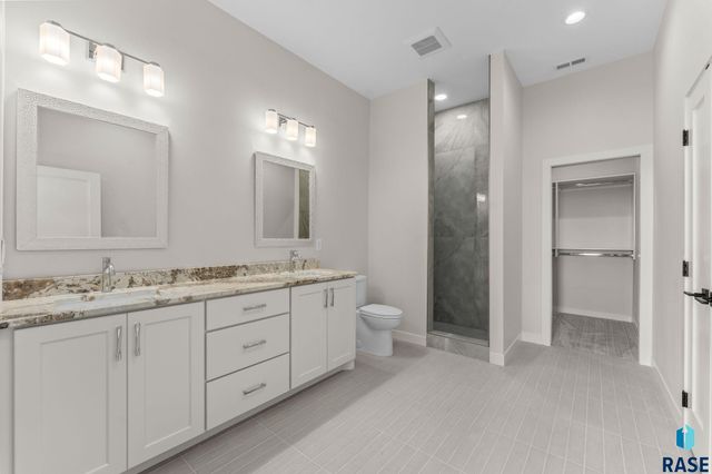 106 N Bryggen Pl Place, Sioux Falls, SD 57107