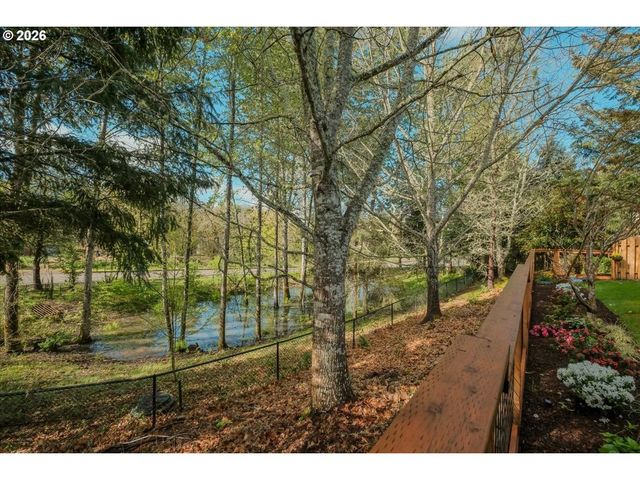 6009 Sw GRAND OAKS Dr, Corvallis, OR 97333