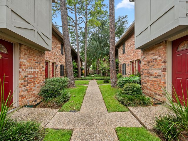 515 Tallowood Road 61, Houston, TX 77024