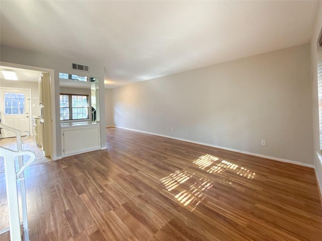 515 Tallowood Road 61, Houston, TX 77024