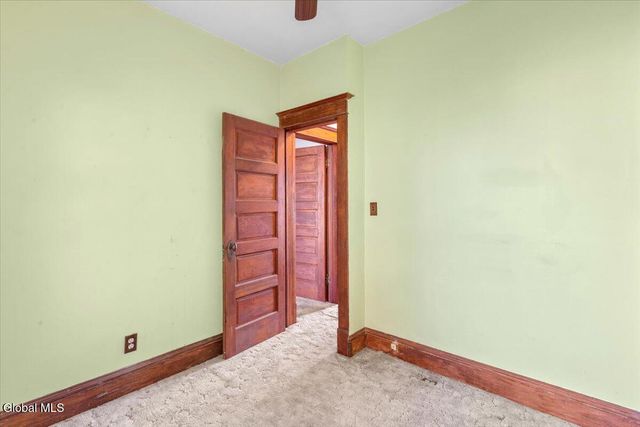 15 Alden Avenue, Albany, NY 12209